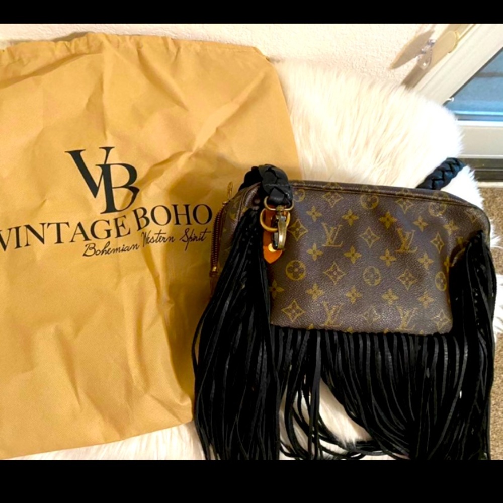 Vintage Boho Louis Vuitton cross body bag